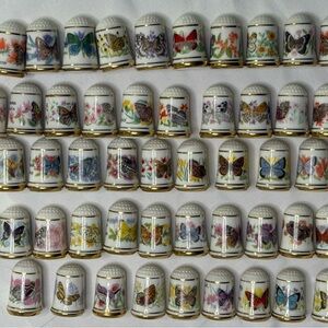 1979 FRANKLIN MINT THIMBLES 50 STATES BUTTERFLIES & STATE FLOWERS